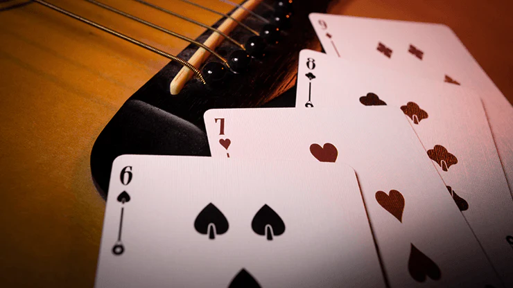 Six Strings Playing Cards USPCC - Image 4