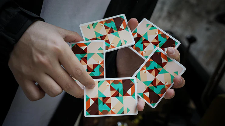 Sparkle Point Green Playing Cards USPCC - Image 6