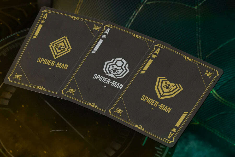 Spider-Man: Black & Gold Playing Cards - Image 8