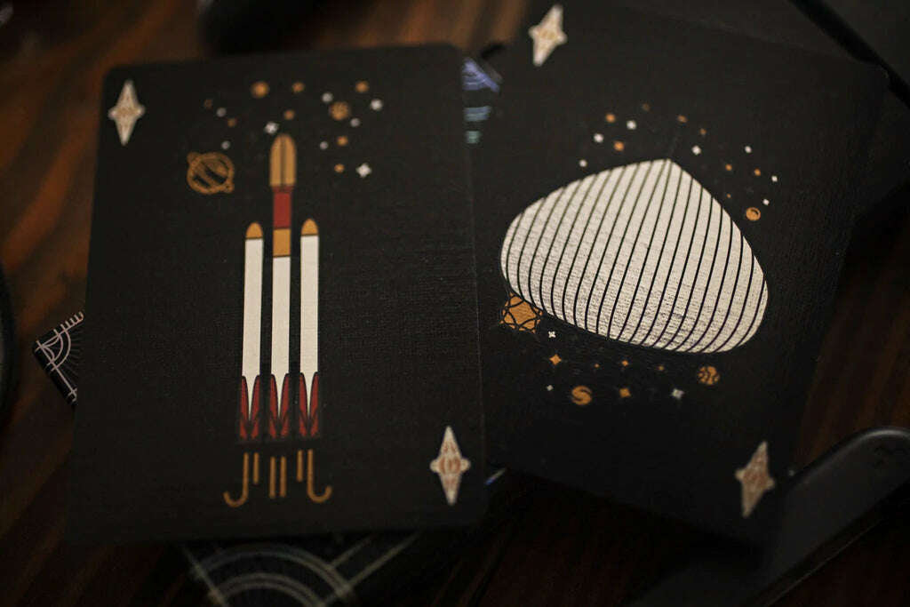 Stratosphere Star Base Playing Cards LPCC - Image 5