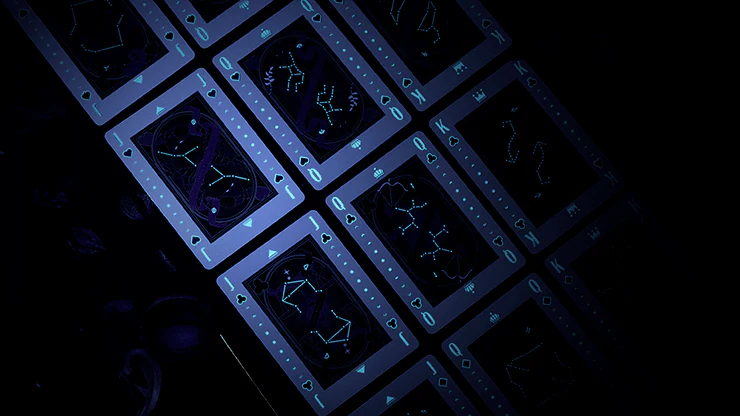 The Constellation Majestic Purple Playing Cards Cartamundi - Image 3