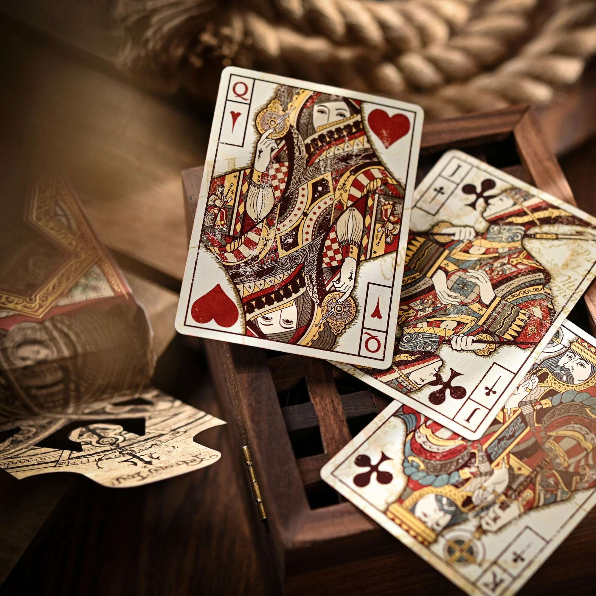 The Eye of the Ocean Intrepid Playing Cards Cartamundi - Image 2