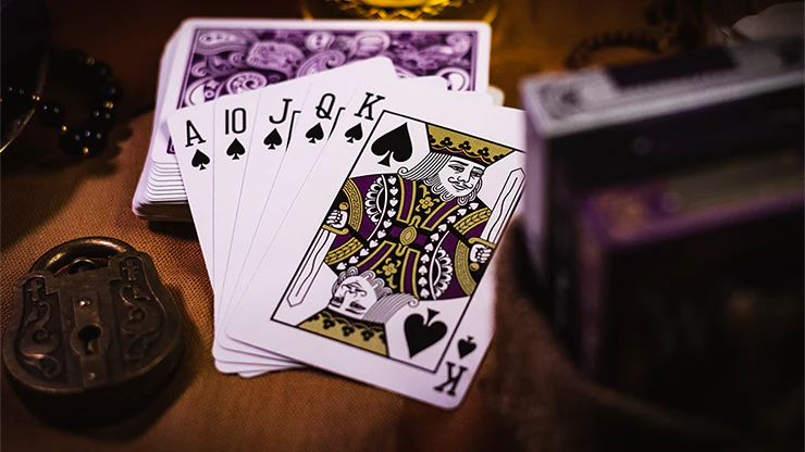 Wonder Playing Cards - Royal Purple Edition by Wondercraft - Image 4